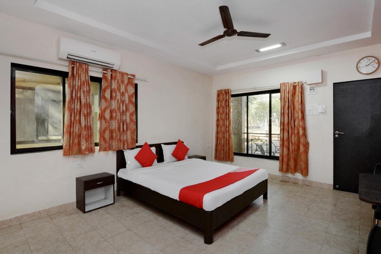 Oyo Midway Park Resort Atgaon Exterior foto