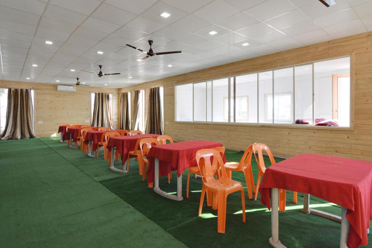 Oyo Midway Park Resort Atgaon Exterior foto